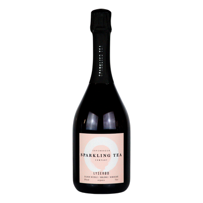 Copenhagen Sparkling Tea LYSERØD (light red) alcohol free sparkling tea in a 75cl bottle